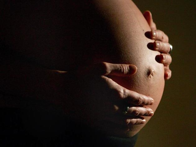 Schwangerschaft, Künstliche Befruchtung, Gebärmutter, Thema Kinderkriegen, Gleichberechtigung, Feministin, Mutterschaft